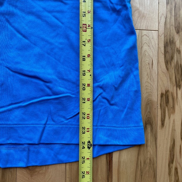 L.L.Bean‎ Tee, Button-Back - Picture 5 of 10